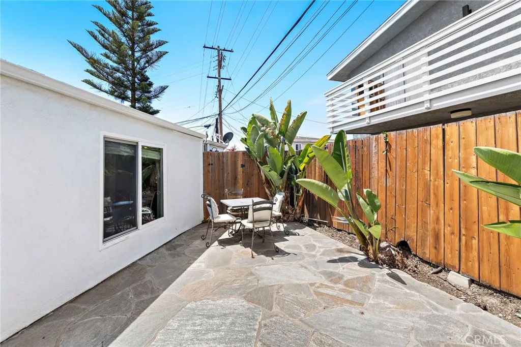 202 Avenida Monterey, San Clemente, California 92672 home-pic-16